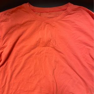 Lululemon cates tee cropped